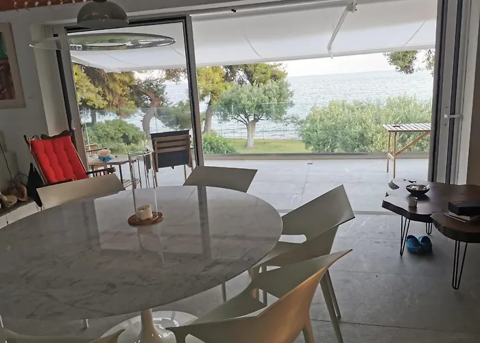 Dream Sea Front Summer Villa *